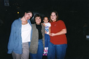 Alyson2000-withAmandaJoan&Keyana